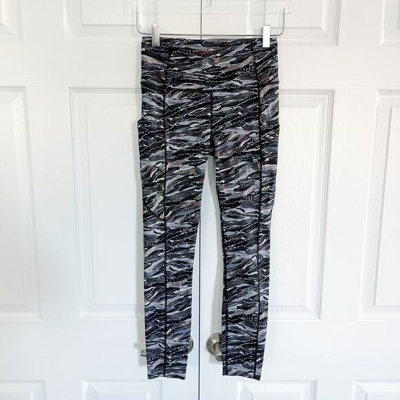 Lululemon Fast and Free 7/8 Tight in Mini Sweatr Multi Black - Picture 1 of 7